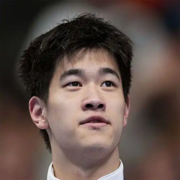 奥运游泳男运动员冠军_奥运游泳冠军男帅_2021奥运游泳男运动员冠军