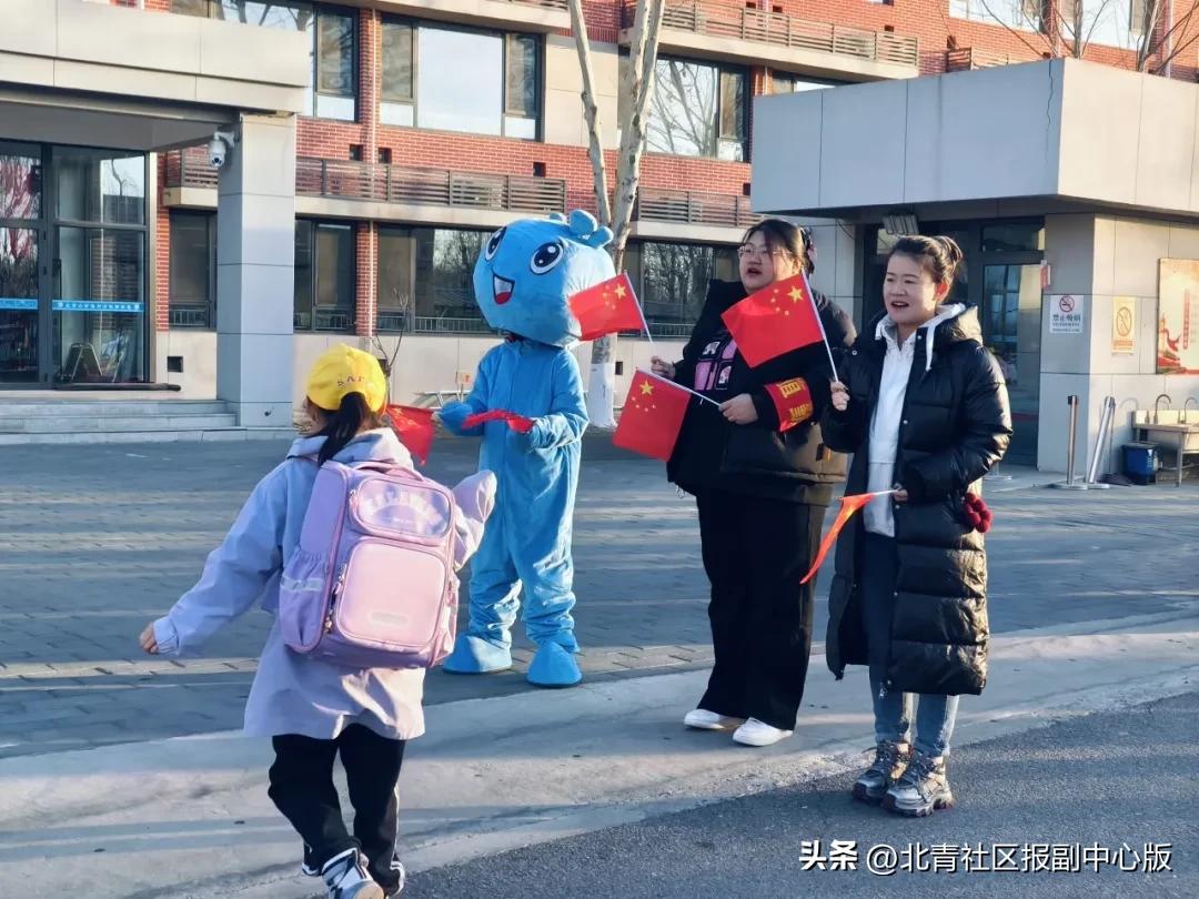 篮球规则小学生_小学篮球赛用几号球_北京市小学生篮球比赛规则