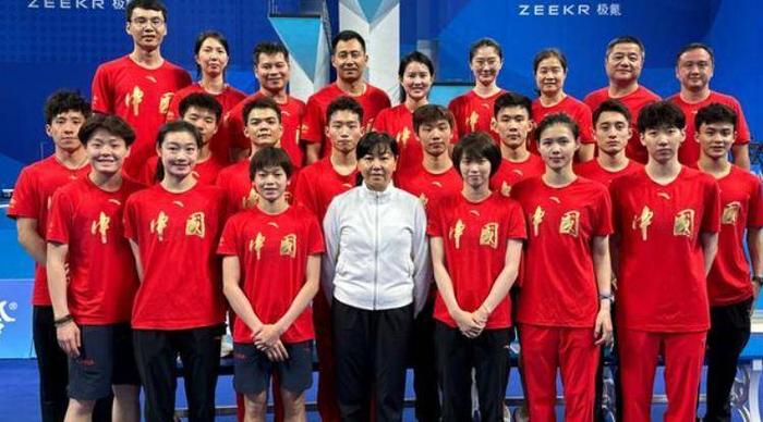 女子国家游泳冠军_游泳女子世界冠军_游泳女子冠军国家排名
